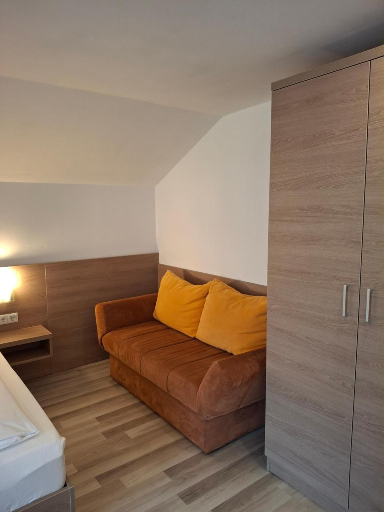 Apart Ritzl